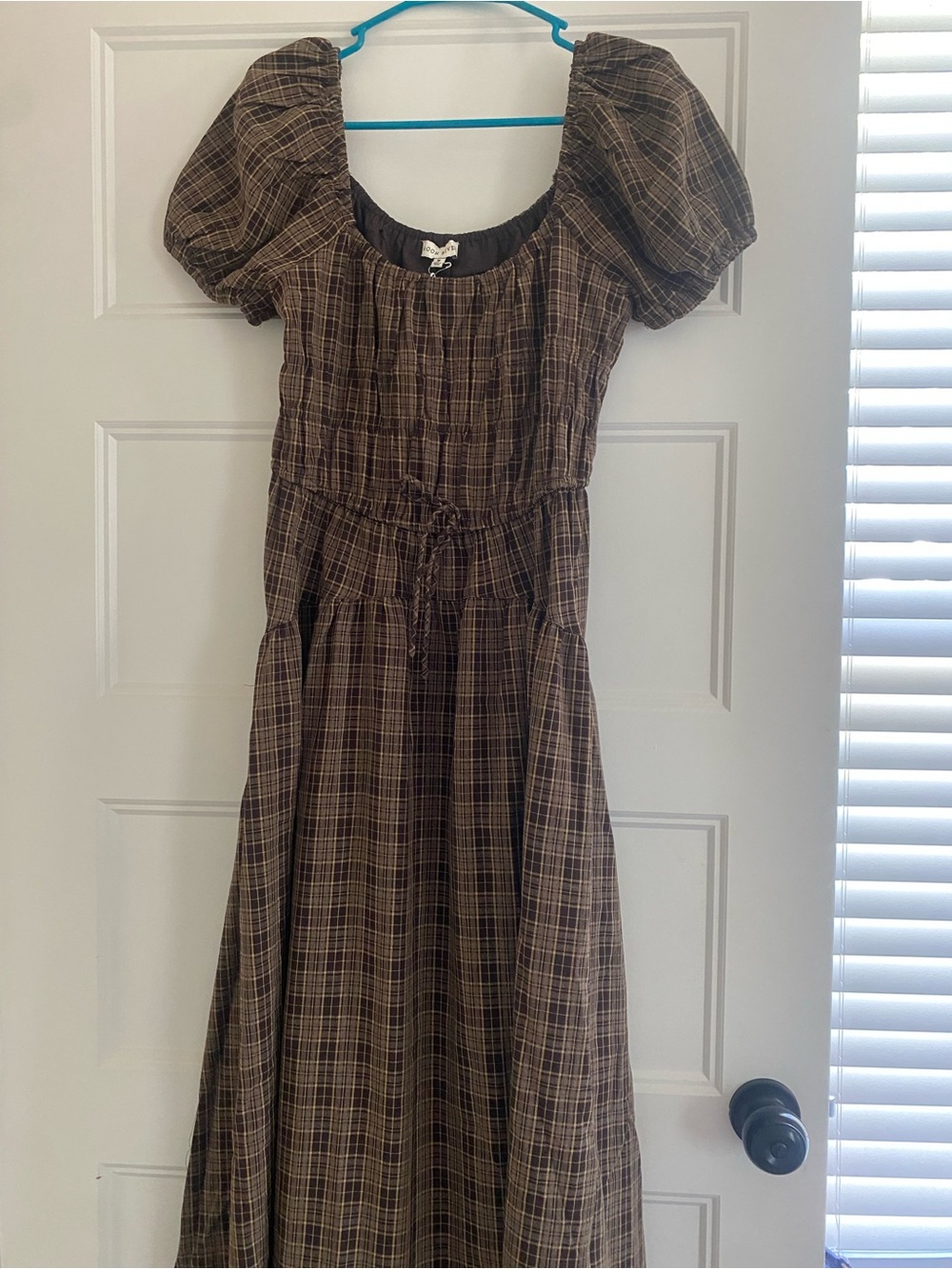 Moon River Brown Plaid Maxi Dress with Puff Sleeves
